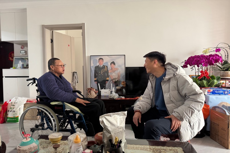 节前送温暖 关怀暖人心——市政集团党总支联合工会分会组织开展春节前走访慰问困难党员活动